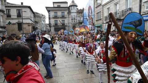 Hai cigarr�ns de t�dalas idades