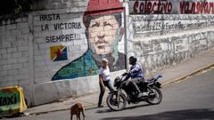 Mural del expresidente fallecido Hugo Chvez en una calle de Caracas.