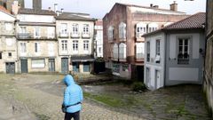 La Casa da Xuventude sigue evidenciando en cualquiera de sus fachadas la falta de atenci�n acumulada durante a�os.