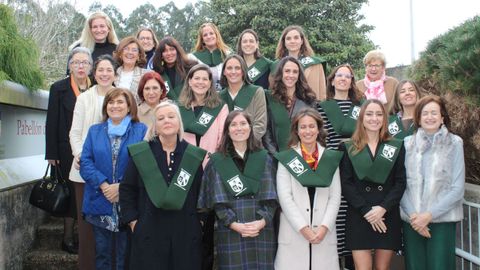 Antiguas alumnas de Montespi�o 