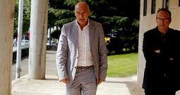 El juez Al�ez, con el fiscal Antonio Roma en los juzgados de Fonti�as semanas despu�s del accidente de Angrois.