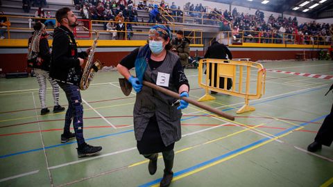 Concurso de disfraces en el carnaval de Outes.