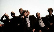  Un amplio elenco de actores interpretan A tempestade, que se representa esta noche en el Pazo. 