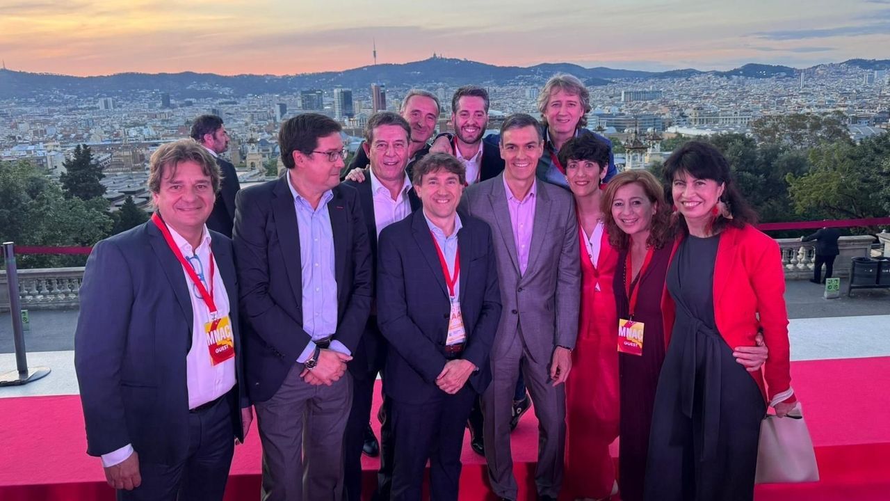 Besteiro dice que Galicia precisa las respuestas que se dieron en el foro de Barcelona