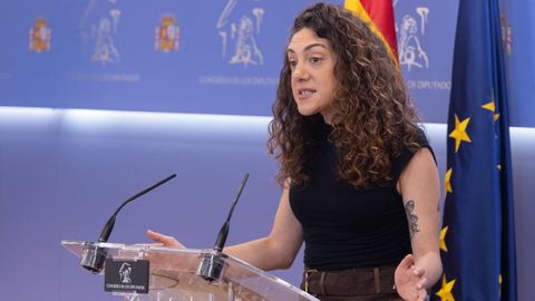 La portavoz adjunta de Sumar en el Congreso y miembro de Comuns, Aina Vidal, durante una rueda de prensa en la C�mara Baja el martes.
