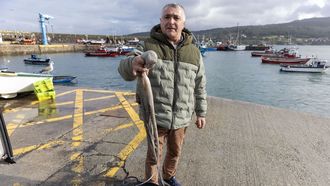 Ayer hubo subasta en la lonja de Laxe, instalaci�n que desde hoy permanece cerrada por el paro fijado por el sector a partir del lunes.
