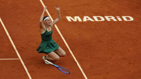 Marta Kostyuk celebrando su victoria en el Mutua Madrid Open
