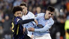 Miguel Rom�n, durante el partido de este jueves entre Celta y Lille.