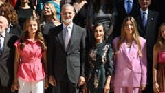 Los reyes y sus hijas