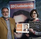 <span lang= es-es >El primer acto p�blico</span>. Ernesto Rodr�guez y F�tima Balsa, candidatos al Senado y Congreso respectivamente, protagonizaron ayer el primer acto p�blico y abierto a los medios de comunicaci�n que Ciudadanos ha celebrado en esta campa�a electoral. 