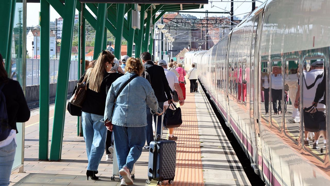 El número de pasajeros en el tren directo con Madrid crece un 30 %