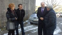 Mart�nez, en su visita al colegio de A Gudi�a. 