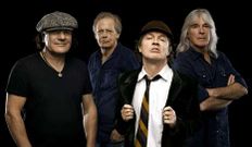 La banda australiana AC/DC anuncia una gira mundial para el 2015.