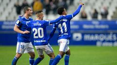 Gol Barcenas Christian Fernandez Tejera Real Oviedo Tenerife Carlos Tartiere.Christian, Tejera y B�rcenas celebran el gol del paname�o ante el Tenerife