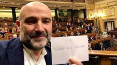 Foto del pasado martes cuando el diputado del BNG en el Congreso, N�stor Rego, se abstuvo en la votaci�n a Batet para la presidencia de la C�mara baja