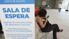 Sala de espera para vacunados contra el covid-19