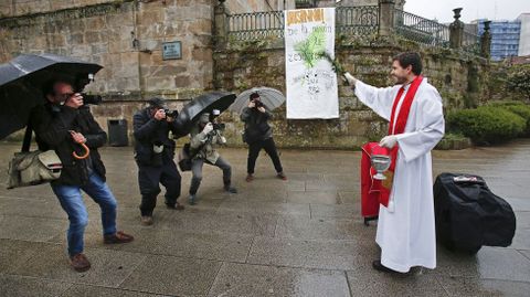 Bendicin virtual del Domingo de Ramos desde la Ferrera