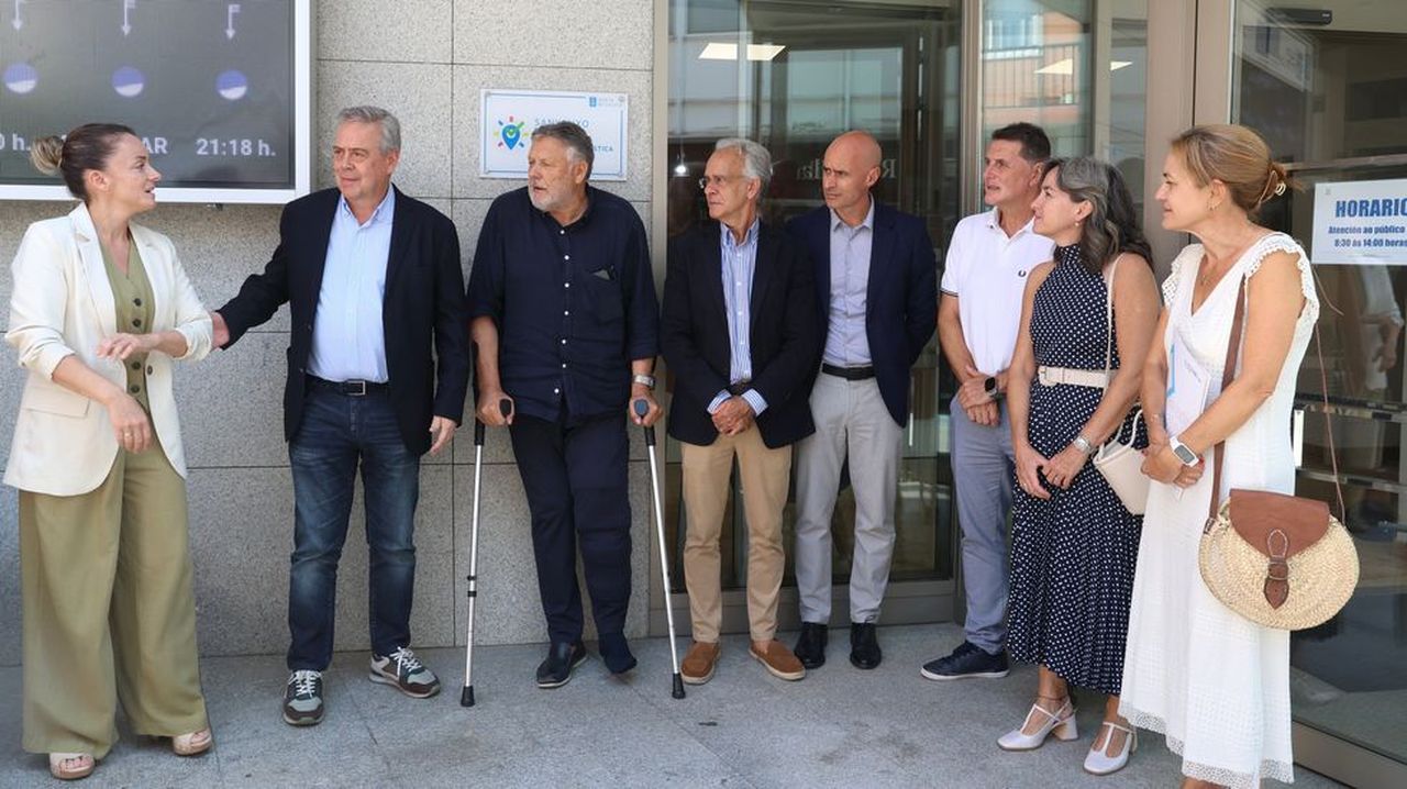 La «itinerante» ambulancia medicalizada es «para todo o Salnés»