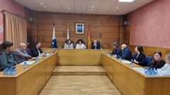 La reuni�n de la mesa de coordinaci�n tuvo lugar el viernes, en el sal�n de plenos del concello de Cari�o