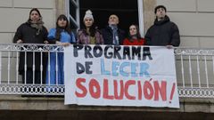 Acci�n de protesta de los profesores y alumnos del programa Lecer. 