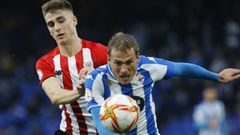 Jaso empuja a �lex Berganti�os en el D�por-Bilbao Athletic