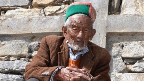 Shyam Saran Negi, de 101 a�os, vot� por primera vez en 1951