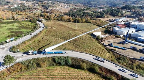 Transporte de las palas para el parque por carretera
