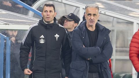 David Prez y Pablo Lpez durante el partido contra el Mrida. 