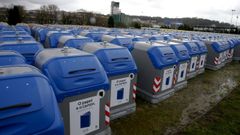 Contenedores de cartn antes de ser repartido por el municipio de Arteixo