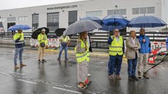 La alcaldesa de San Cibrao, el subdelegado del Gobierno y el presidente de la Confederaci�n Hidrogr�fica Mi�o-Sil acudieron a la zona en la que comienzan las obras