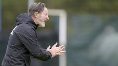 Comparecencia de Anquela en la previa a la visita a Riazor