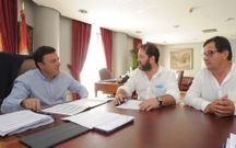 Valet�n, con Carballido y Verdes, en la Diputaci�n. 