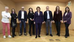 De izquierda a derecha: Mar�a Teresa Rodr�guez, M�nica Alzate, Daniel Lanero, Margarita Est�vez, Alba Nogueira, �scar Rodil, Romina Garc�a y Natalia Paleo.