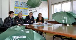 Rita M�s, Xos� Regueira, Evencio Ferrero y Paula Lema, ayer en el Concello. 