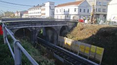 El plazo de ejecuci�n de los trabajos para instalar la estructura met�lica es de ocho meses