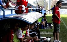 Lino Gonz�lez se topa semana tras semana sin alternativas en un banquillo plagado de canteranos con talento, pero sin rodaje.