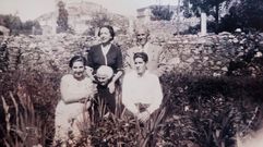 En la imagen aparecen la viuda de Florencio Iglesias con uno de sus hijos, �scar Iglesias Marzo, y su segunda esposa, y sus nietos �scar y Pilar Iglesias Osorio.
