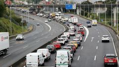 Atasco en la�AP-9, en direcci�n a Tui, en una fotograf�a de abril.