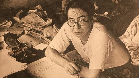 Sakaguchi Ango, el azote del bushido. Los ataques del escritor a la figura del emperador y la nefasta influencia del bushido (el c�digo samuray) en la cultura japonesa no fueron bien acogidos por muchos de sus conciudadanos que basaban su forma de vida en el culto a la tradici�n. Para otros, fue una celebraci�n muy esperada y necesaria