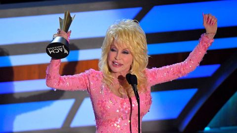 Dolly Parton premiada con el galard�n Gary Haber Lifting Lives en Nashville, Tennessee, el 23 de agosto de 2017.