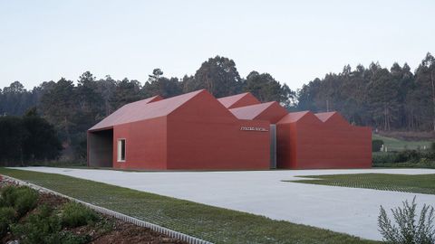 Centro social de Goi�ns, Carballo