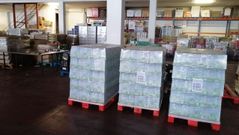 Pal�s con alimentos donados por el Craega