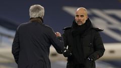 Jos Mourinho y Pep Guardiola.Jos Mourinho y Pep Guardiola durante un partido