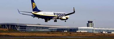 La C�mara cree que Santiago deber�a disponer de autonom�a para realizar descuentos en las tasas aeroportuarias.