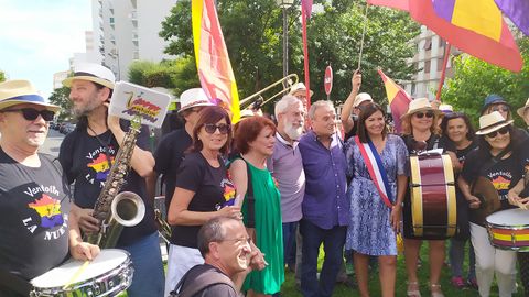 La Charanga Ventol�n participa en el 75 aniversario de la liberaci�n de Par�s