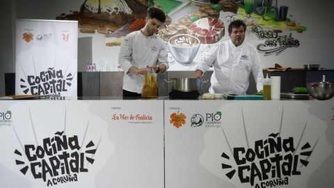 Coci�a Capital con Caco Agrasar y Santiago S�nchez, jefe de cocina de Oce�nico