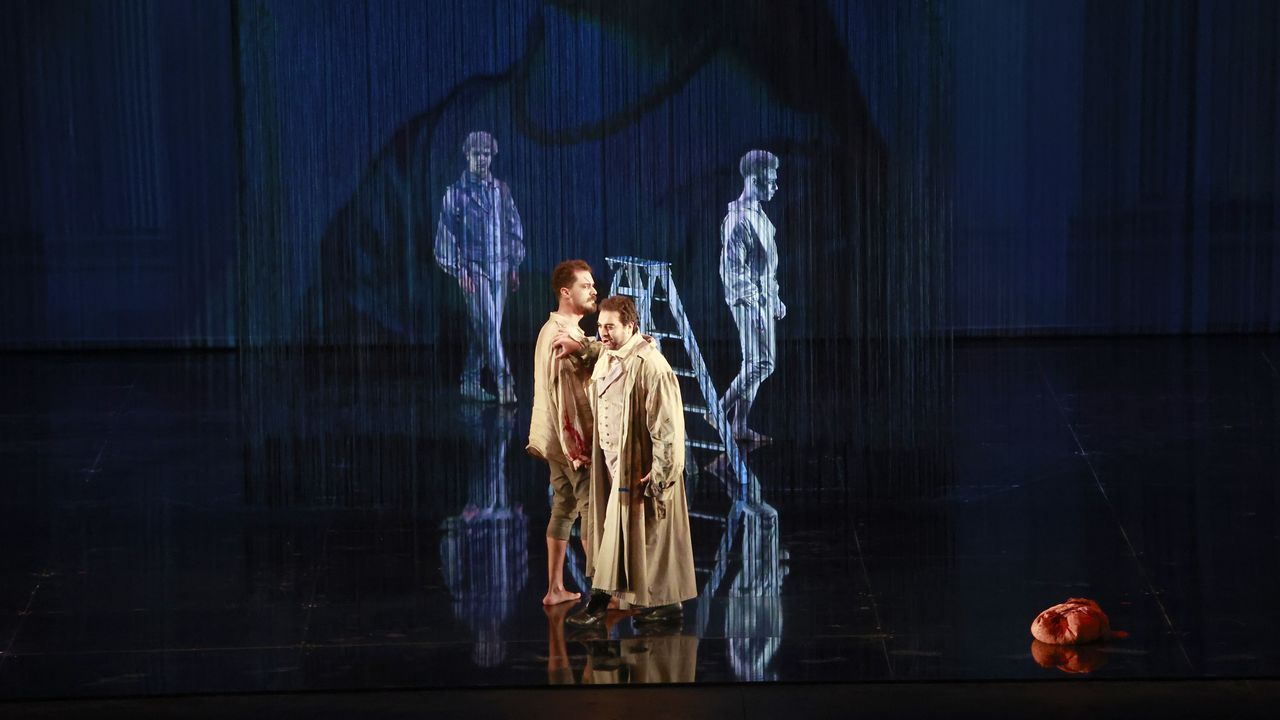 Qué hacer este jueves en A Coruña: de la «Tosca» en el Palacio de la Ópera al cine de Tarkovski en el Colón