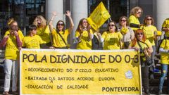 Concentraci�n de trabajadoras de escuelas infantiles esta ma�ana en Pontevedra