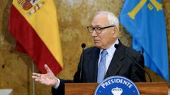 El presidente de Industrias L�cteas Asturianas (Ilas-Reny Picot), Francisco Rodr�guez interviene tras recibir la encomienda de n�mero de la Orden del M�rito Civil