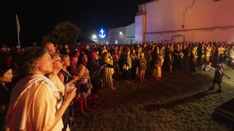 Ambiente en un concierto de ediciones anteriores de los Rueiros da Vila de Cai�n.